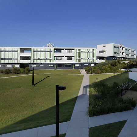 Western Sydney University Village-Campbelltown Campus Exterior foto